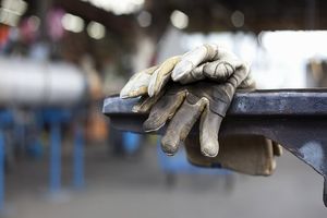 هشدار بابت «افزایش سن و سابقه بازنشستگی» 2 هشدار بابت «افزایش سن و سابقه بازنشستگی»