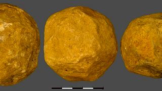 چرا انسان های عصر حجر سنگ های کروی‌ شکل می‌ساختند؟