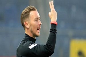 گلزنی رونالدو، سرمربی آلمانی را لبه پرتگاه برد 15 گلزنی رونالدو، سرمربی آلمانی را لبه پرتگاه برد