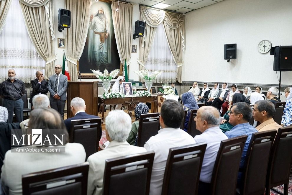 1696581555 618 آیین پرسه فردوس کاویانی تصویر