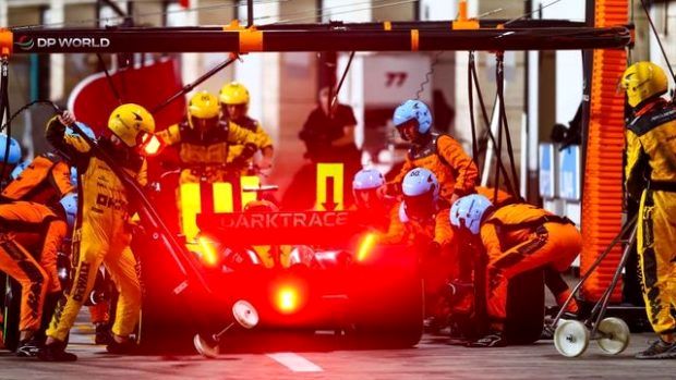 سریعترین تعویض لاستیک فرمول یک