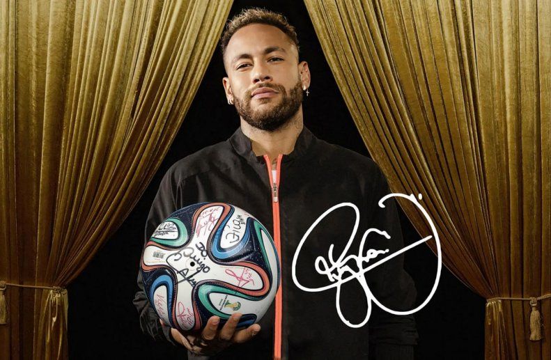 توپ خاصی که نیمار در تهران امضا کرد 2 1935231