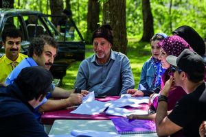 سکانس خنده دار مرغ گرفتن بهتاش و ارسطو/ ویدئو 2 سکانس خنده دار مرغ گرفتن بهتاش و ارسطو/ ویدئو