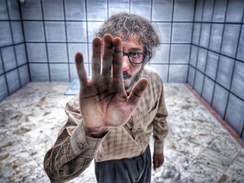 بفرمای بهرام افشاری به پژمان جمشیدی در گیشه! / «فسیل» بالاخره کنار کشید 7 بفرمای بهرام افشاری به پژمان جمشیدی در گیشه!/ «هتل» در رویای «فسیل» شدن