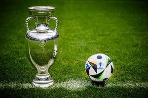 قرعه کشی مسابقات یورو ۲۰۲۴ انجام شد/ اسپانیا، ایتالیا و کرواسی گروه مرگ را راه اندازی دادند 6 قرعه کشی مسابقات یورو ۲۰۲۴ انجام شد/ اسپانیا، ایتالیا و کرواسی گروه مرگ را تشکیل دادند