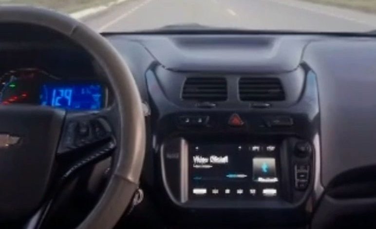 مرگ فوتبالیست برزیلی زمان رقصیدن پشت فرمان!/ عکس 5 عکس| مرگ عجیب فوتبالیست برزیلی هنگام رقصیدن پشت فرمان!