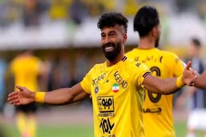 ساعت لاکچری رامین رضاییان با ۵۲ الماس کمیاب، سوژه شد/ ویدئو 3 ساعت لاکچری رامین رضاییان با ۵۲ الماس کمیاب، سوژه شد/ ویدئو