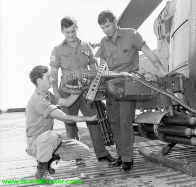 سلاحی که آمریکایی ها به آن هیولا می گویند ؛ از جنگ ویتنام تا سرویس مخفی رئیس جمهور/ تصاویر_بام وطن 12 تیربار ام134 مینی گان