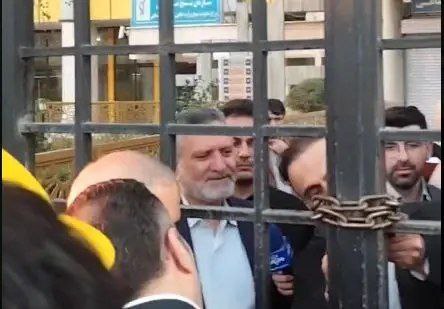 تجمع دانشجویان به منظور مطالبه تعیین دستمزد عادلانه برای کارگران/ ویدئو 1 123