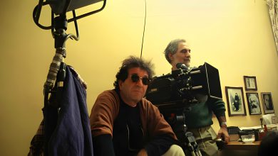 ۲۵ سال پیش؛ داریوش مهرجویی زمان فیلمبرداری «درخت گلابی»/ عکس 3 (عکس) ۲۵ سال قبل؛ داریوش مهرجویی هنگام فیلمبرداری «درخت گلابی»