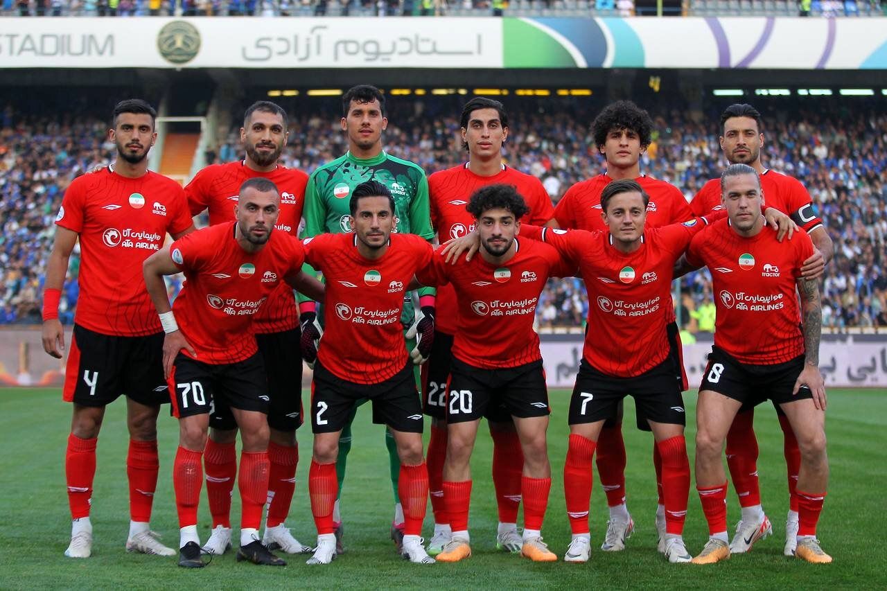 جنگ دیدنی مدعیان قهرمانی؛ کدام کاپیتان جام را بالای سر میبرد؟_بام وطن 9 جنگ تماشایی مدعیان قهرمانی؛ کدام کاپیتان جام را بالای سر میبرد؟