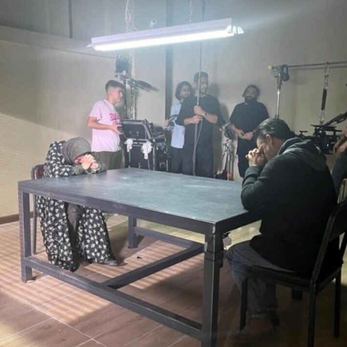 چهره متفاوت مریلا زارعی در کنار پیمان معادی_بام وطن 6 1712944472 570 چهره متفاوت مریلا زارعی در کنار پیمان معادی بام وطن