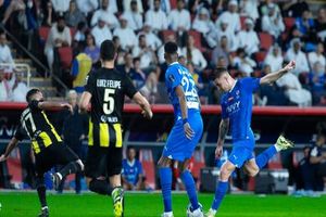 الهلال قهرمان سوپرجام عربستان شد_بام وطن 6 الهلال قهرمان سوپرجام عربستان شد