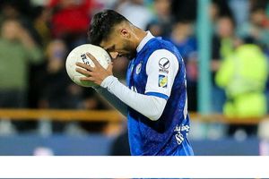 با ستاره ۱۶۵ میلیاردی استقلال آشنا شوید