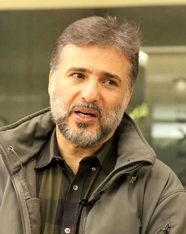 بیوگرافی و عکس های شخصی سید جوادهاشمی/ تصاویر_بام وطن 29 26_11zon (20)