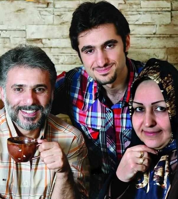 بیوگرافی و عکس های شخصی سید جوادهاشمی/ تصاویر_بام وطن 27 23_11zon (14)