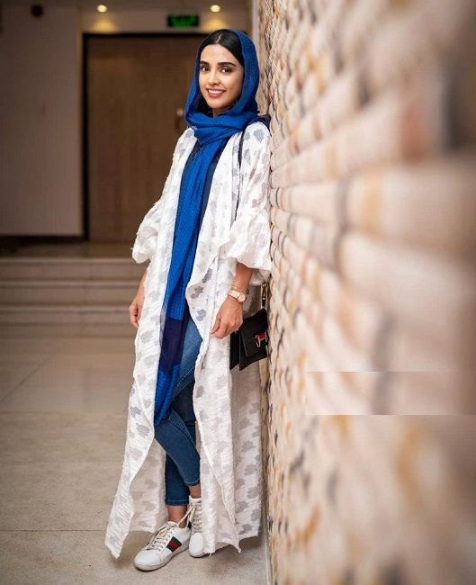 بیوگرافی الهه حصاری بازیگر سینما و تلویزیون_بام وطن 19 1719616040 127 بیوگرافی الهه حصاری بازیگر سینما و تلویزیون بام وطن