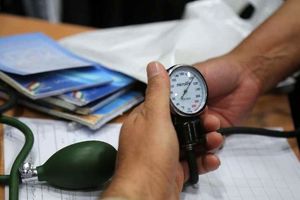 برای پیشگیری از سکته قلبی، به هر 2 شماره سختی خون دقت کنید_بام وطن 1 برای پیشگیری از سکته قلبی، به هر 2 شماره فشار خون توجه کنید