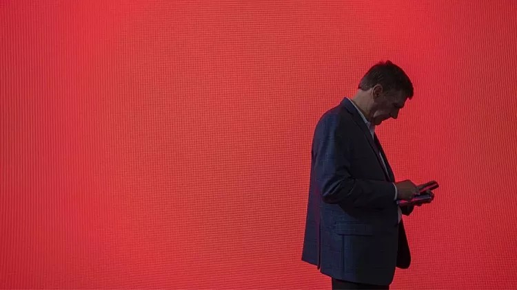 راه حل فناوری؛ برای مدیریت رمزهای عبور بسیاری که داریم چه کاری میتوانیم انجام دهیم؟_بام وطن 3 750x422_cmsv2_21233ec7-0bd4-53ce-a4dd-e0989ef568cf-8535566