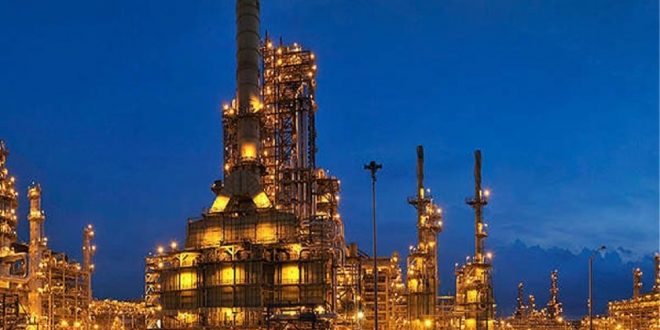 بهره‌برداری از ۱۵ طرح پتروشیمی تا پایان سال