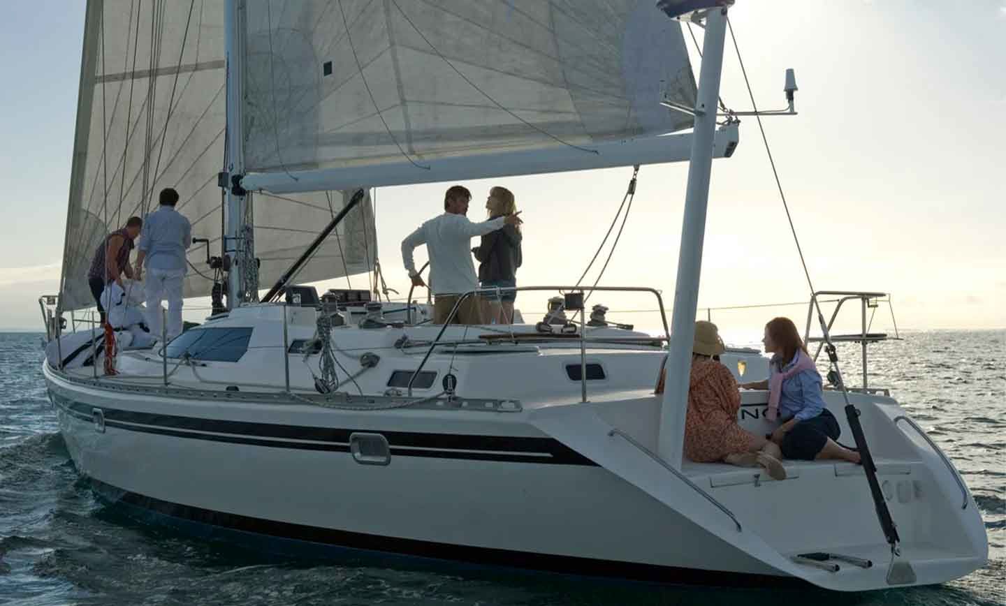 20 فیلم و سریال دلنشین با نوشته حلقه زمانی_بام وطن 49 35