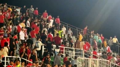 درگیری هواداران پرسپولیس با یکدیگر در آخر مسابقه/ ویدئو_بام وطن 6 درگیری هواداران پرسپولیس با یکدیگر در پایان مسابقه/ ویدئو