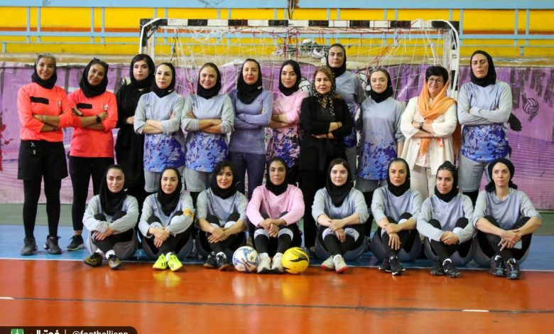 دیدار تیم فوتسال بانوان هنرمندان و پیشکسوتان تهران/ تصاویر_بام وطن 3 دیدار تیم فوتسال بانوان هنرمندان و پیشکسوتان تهران/ تصاویر