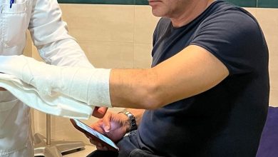 شرح حادثه پیش آمده برای امیر آقایی در صحنه نمایش «رستم و سهراب»/ ویدئو_بام وطن 6 (ویدئو) شرح حادثه پیش آمده برای امیر آقایی در صحنه نمایش «رستم و سهراب»