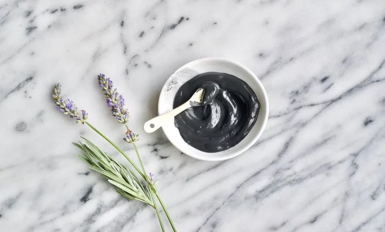 مزایا ماسک زغال برای انواع پوست_بام وطن 3 فواید ماسک زغال انواع پوست