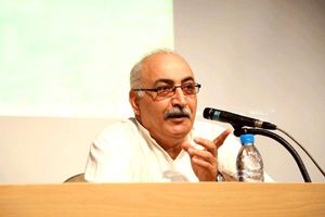 سینمای ایران سینمای باسوادی نیست!_بام وطن 5 سینمای ایران سینمای باسوادی نیست!