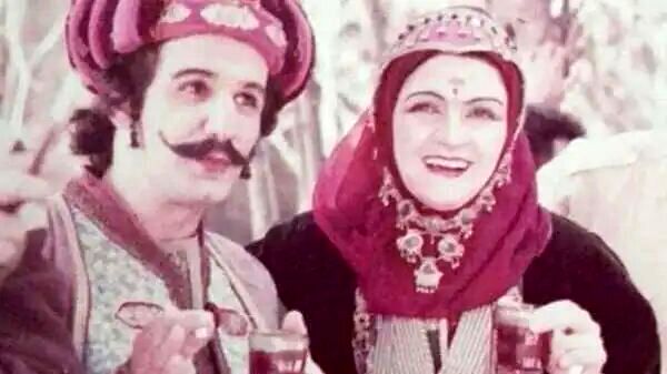 بازیگران سریال افسانه سلطان و شبان سپس از ۴۱ سال کجا می باشند؟_بام وطن 6 45