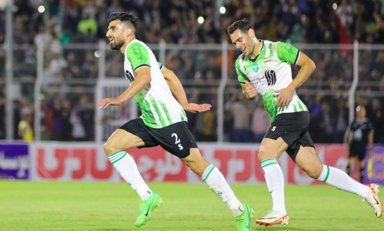 بنری در سطح شهر که حال استقلالی‌ها را خراب کرد