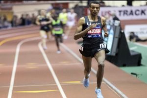 شکسته شدن رکورد دوی نیمه ماراتن جهان_بام وطن 5 شکسته شدن رکورد دوی نیمه ماراتن جهان