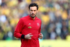 طعنه سنگین گولسیانی به زمین چمن شهر قدس_بام وطن 4 طعنه سنگین گولسیانی به زمین چمن شهر قدس