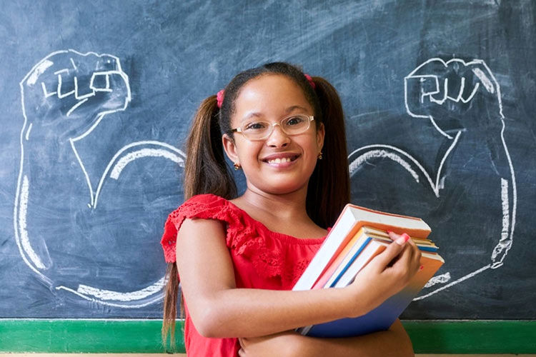 افزایش مطمعن به نفس کودکان با این راهکارها_بام وطن 9 1731495777 884 افزایش مطمعن به نفس کودکان با این راهکارها بام وطن