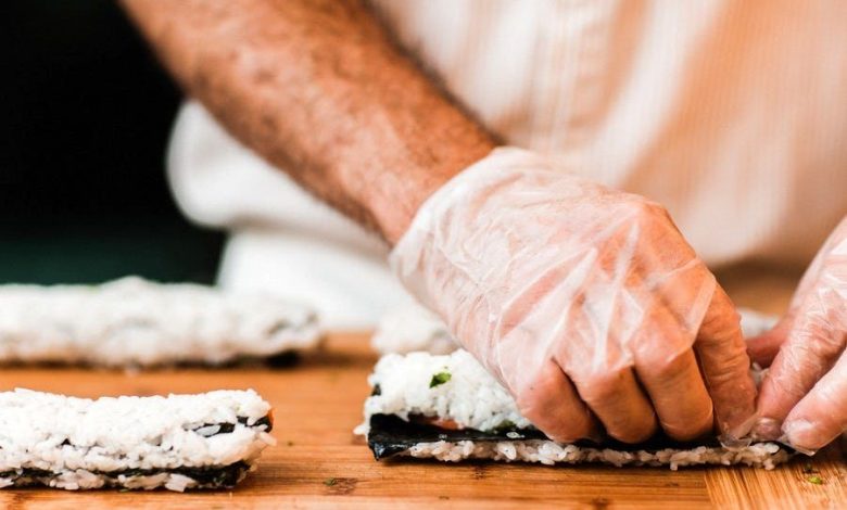 سوشی؛ بخوریم یا نخوریم؟_بام وطن 3 سوشی؛ بخوریم یا نخوریم؟