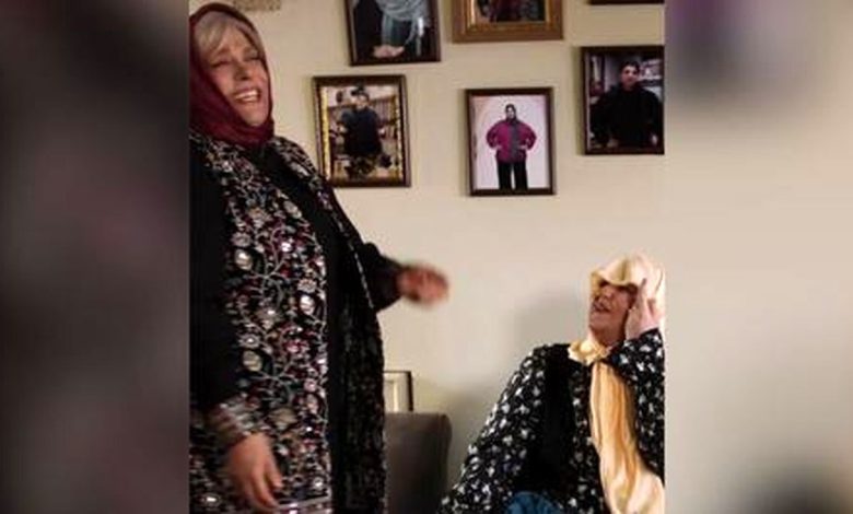 هنگامی گوهر خیراندیش روبه رو نعیمه نظام دوست کم می آورد/ ویدئو_بام وطن 1 وقتی گوهر خیراندیش مقابل نعیمه نظام دوست کم می آورد/ ویدئو