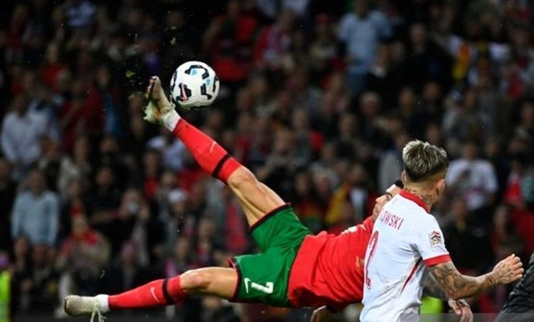 گل شماره ۹۱۰ رونالدو سوپرگل می بود/ ویدئو_بام وطن 1 گل شماره ۹۱۰ رونالدو سوپرگل بود/ ویدئو