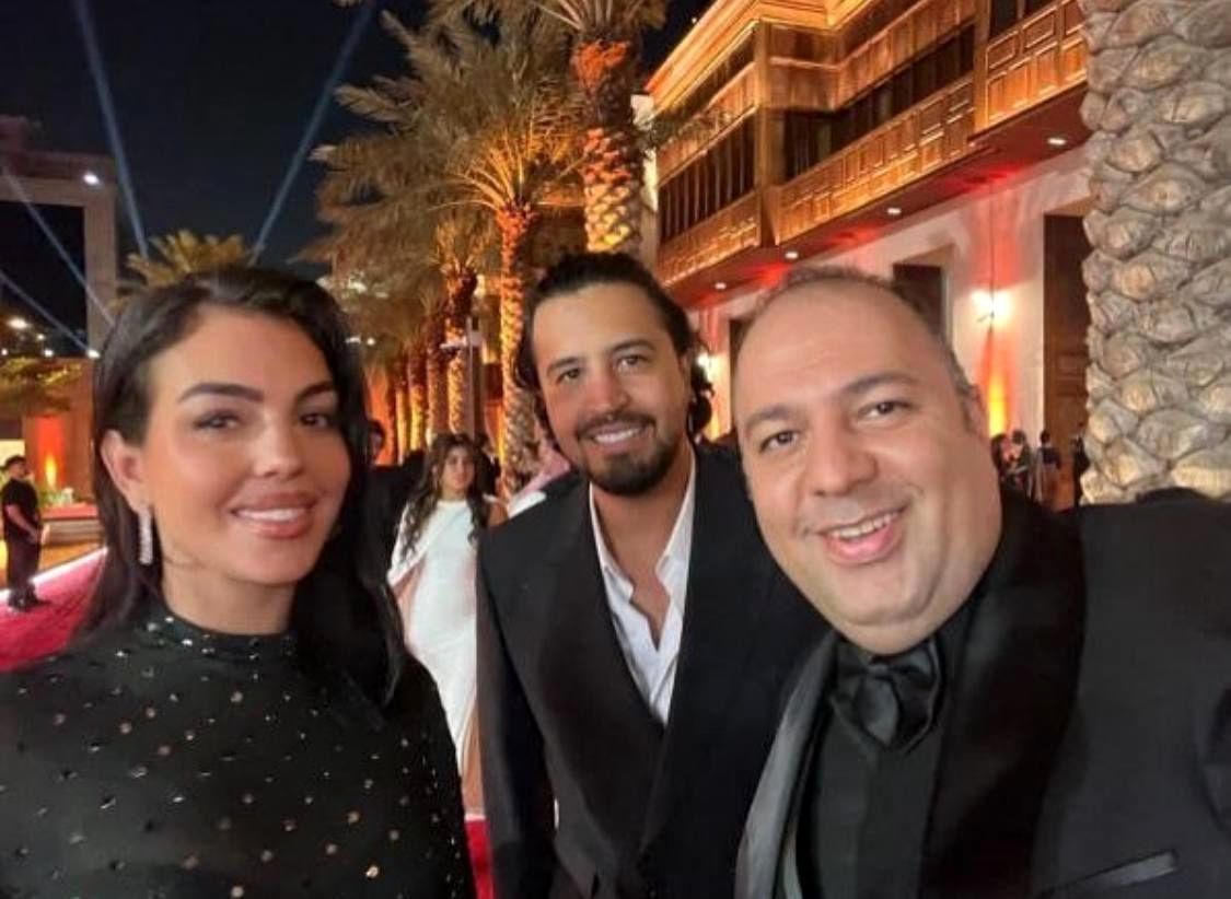 چند سوال از علی اوجی تهیه کننده فیلم مهران مدیری ؛ چرا تکذیب نکردید؟_بام وطن 4 چند پرسش از تهیه کننده فیلم مهران مدیری ؛ چرا تکذیب نکردید؟