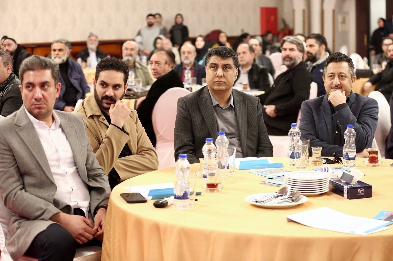 مراسم آیین قرعه کشی برنامه نمایش آثار چهل و سومین جشنواره فیلم فجر برگزار شد/ تصاویر_بام وطن 13 photo_2025-01-14_14-05-46 (2)