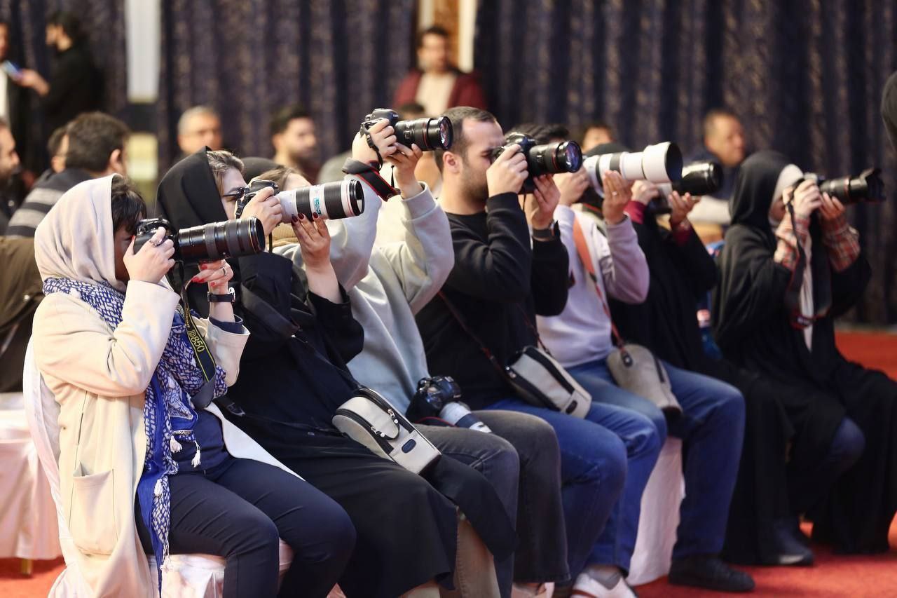 مراسم آیین قرعه کشی برنامه نمایش آثار چهل و سومین جشنواره فیلم فجر برگزار شد/ تصاویر_بام وطن 15 photo_2025-01-14_14-05-47 (2)