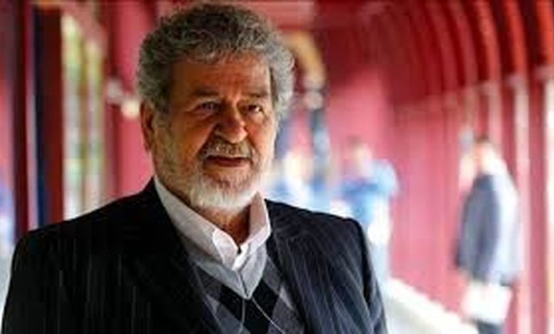 پاسخ‌عابدینی‌به‌شایعه‌حضوردبیر: هنوز بیچاره نشده‌ایم/ ویدئو