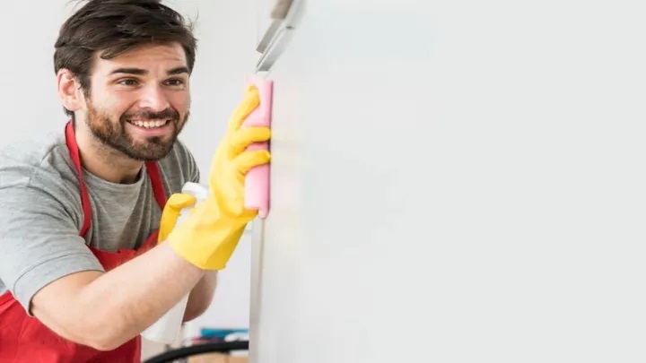 محلول پاک کننده جادویی خانگی برای تمیز کردن دیوارها_بام وطن 4 محلول-پاک-کننده-جادویی-خانگی-برای-تمیز-کردن-دیوارها