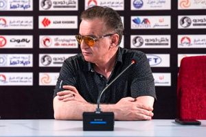 زنوزی بلیت هواداران تراکتور را با ۷ میلیارد خرید_بام وطن 5 زنوزی بلیت هواداران تراکتور را با ۷ میلیارد خرید