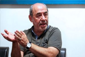 سختی از بیرون به جشنواره و سازمان سینمایی علتشد امکان پخش «قاتل و وحشی» فراهم نشود / با قاطعیت اظهار میکنم اگر فیلم «پیر پسر» در قسمت مسابقه وجود داشت، همه جوایز مهم به این فیلم اهدا میشد / برای من حسی به وجود آمد که انگار جلسات هیأت داو_بام وطن 2 فشار از بیرون به جشنواره و سازمان سینمایی باعث شد امکان پخش «قاتل و وحشی» فراهم نشود / با قاطعیت اعلام میکنم اگر فیلم «پیر پسر» در بخش مسابقه حضور داشت، تمام جوایز اصلی به این فیلم اهدا میشد / برای من حسی به وجود آمد که انگار جلسات هیأت داو