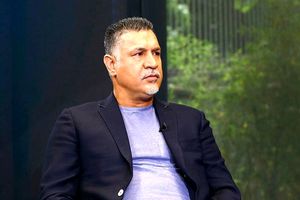 ناآگاهی مجری تلویزیون و گیر دادن به اظهارنظر علی دایی