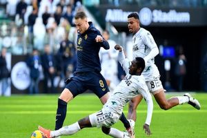 کامبک یوونتوس در خانه با بریس کولوموانی_بام وطن 5 کامبک یوونتوس در خانه با بریس کولوموانی