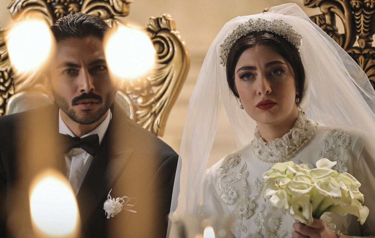 معارفه داستان ۱۳ سریال محبوب ۱۴۰۳ / از بازی خون تا عشقهای بیفرجام/عکس_بام وطن 32 Gardanzani-Photo-1