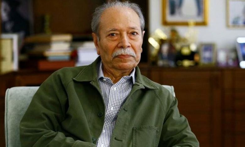 دیدار رئیس جمهور با استاد علی نصیریان به مناسبت روز جهانی تئاتر/ ویدئو_بام وطن 1 دیدار رئیس جمهور با استاد علی نصیریان به مناسبت روز جهانی تئاتر/ ویدئو