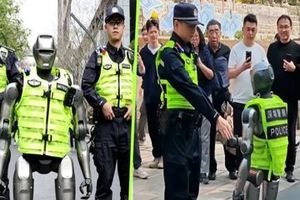 فیلم پلیس آهنی در چین به حقیقت تبدیل شد_بام وطن 5 فیلم پلیس آهنی در چین به واقعیت تبدیل شد